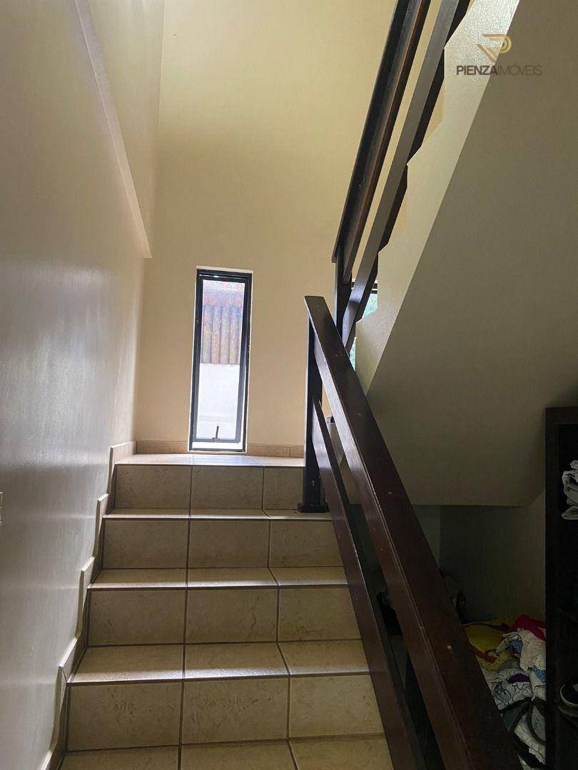 Casa à venda com 3 quartos, 260m² - Foto 19