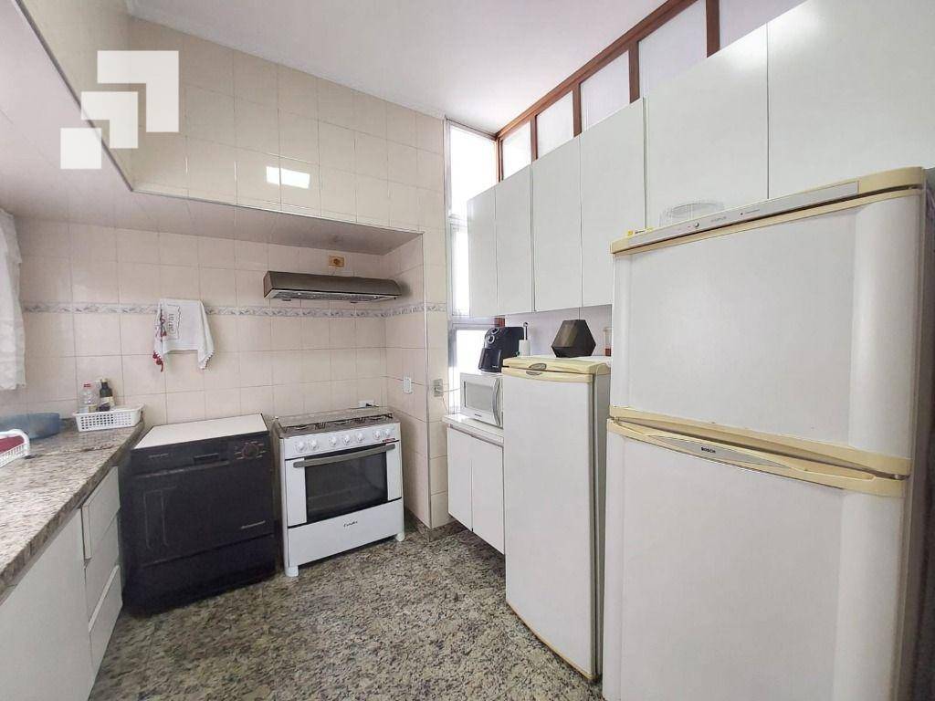 Casa à venda com 4 quartos, 360m² - Foto 12