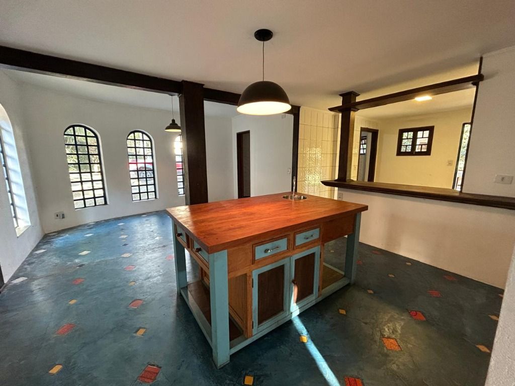 Casa de Condomínio à venda com 3 quartos, 210m² - Foto 12