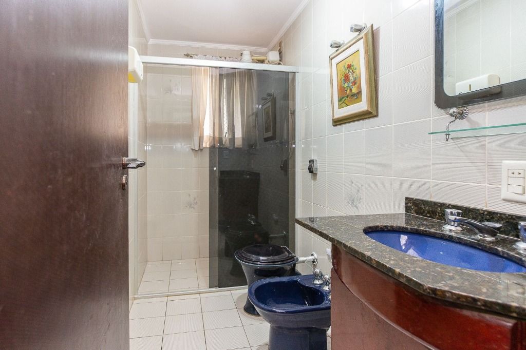 Apartamento à venda com 3 quartos, 156m² - Foto 17