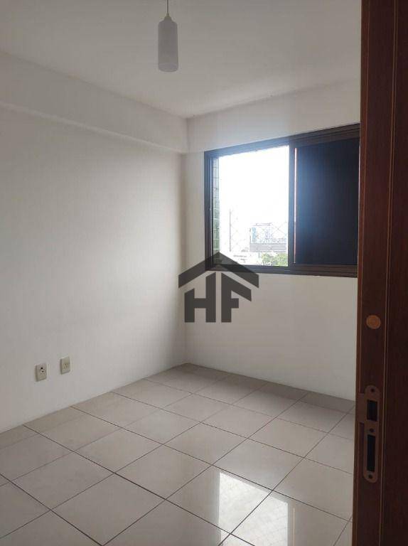 Apartamento à venda com 4 quartos, 152m² - Foto 7