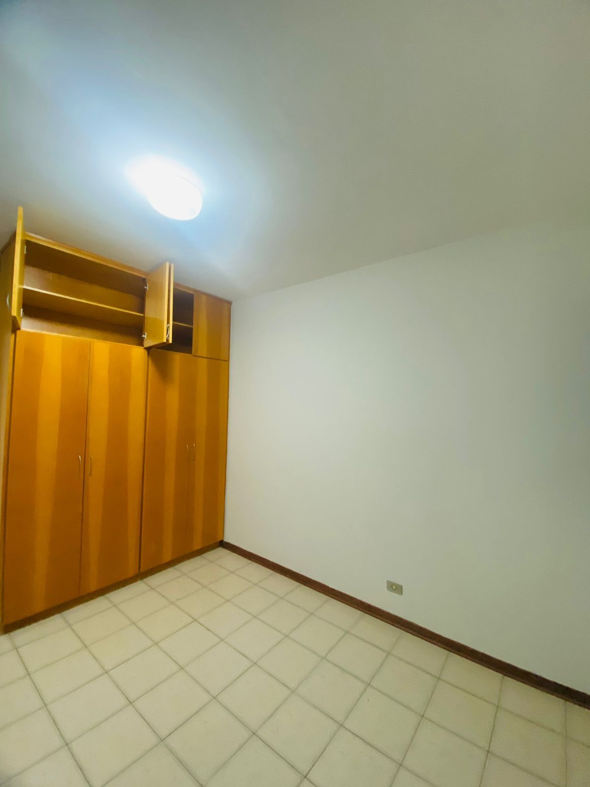 Apartamento para alugar com 2 quartos, 67m² - Foto 6