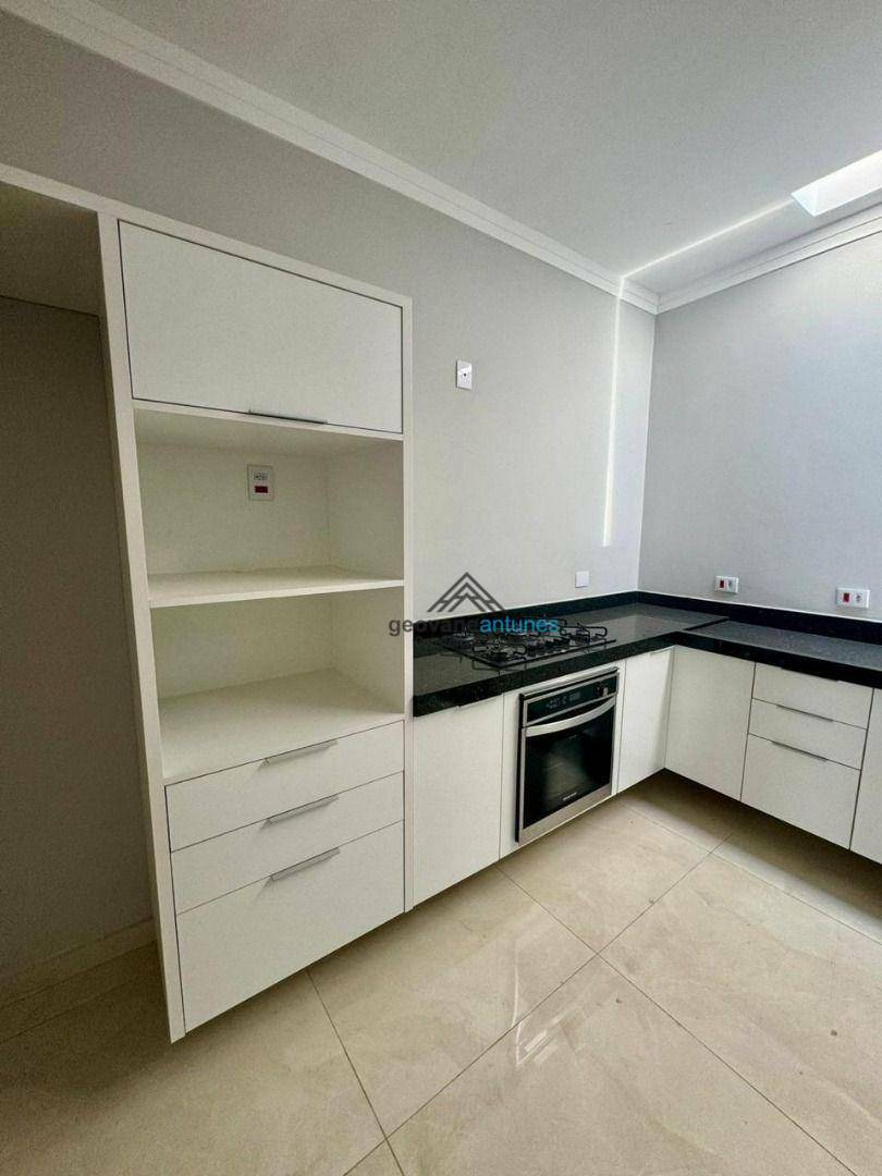 Casa de Condomínio à venda com 3 quartos, 180m² - Foto 28