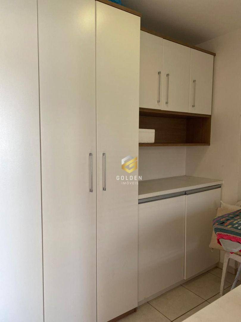 Apartamento à venda com 3 quartos, 225m² - Foto 8