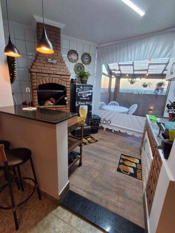 Cobertura à venda com 3 quartos, 200m² - Foto 26