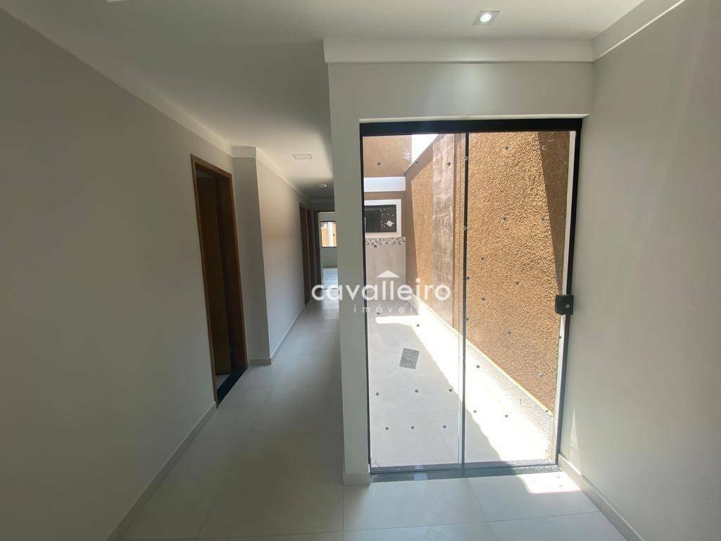 Casa à venda com 3 quartos, 85m² - Foto 11