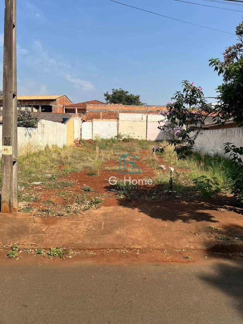 Terreno à venda, 300M2 - Foto 1