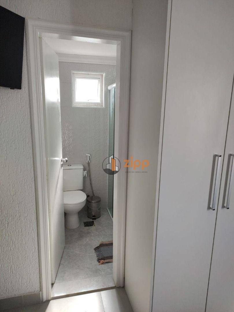 Apartamento à venda com 2 quartos, 65m² - Foto 33