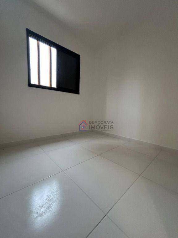 Apartamento à venda com 2 quartos, 44m² - Foto 4