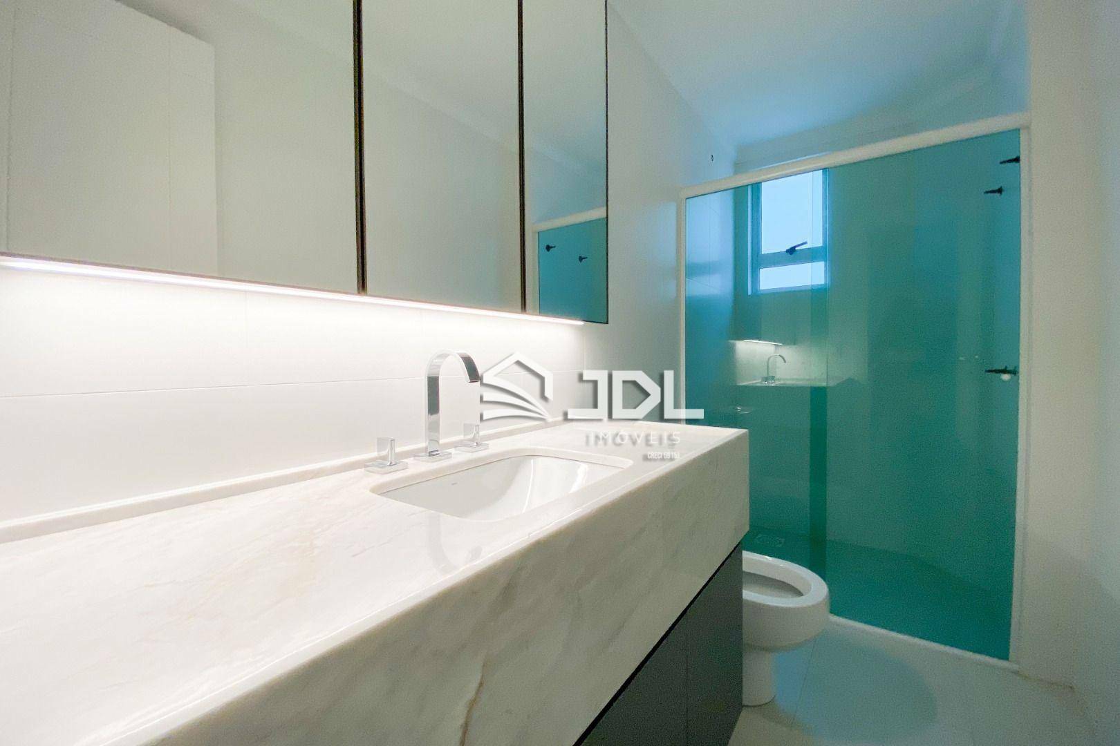 Apartamento à venda com 3 quartos, 255m² - Foto 30