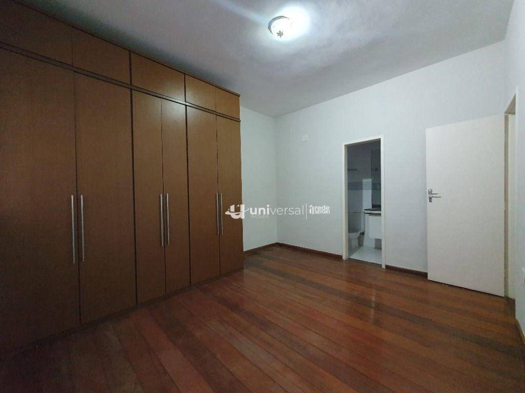 Casa de Condomínio para alugar com 4 quartos, 170m² - Foto 15