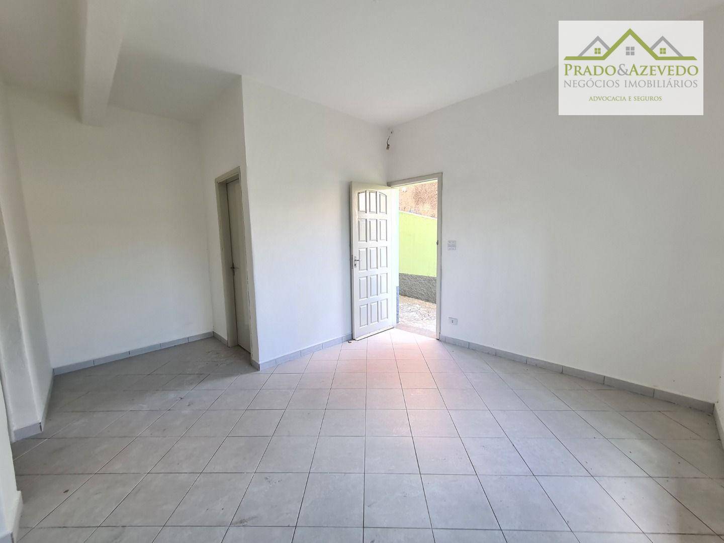 Casa para alugar com 1 quarto, 55m² - Foto 2