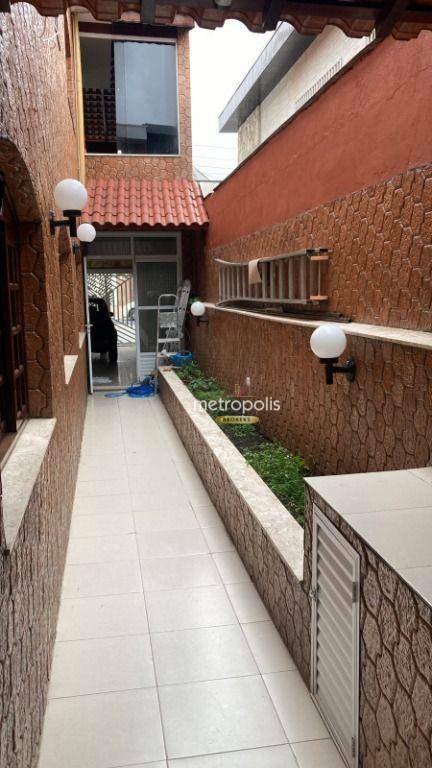 Sobrado à venda com 4 quartos, 320m² - Foto 23