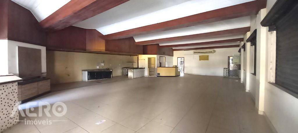 Prédio Inteiro para alugar, 240m² - Foto 1