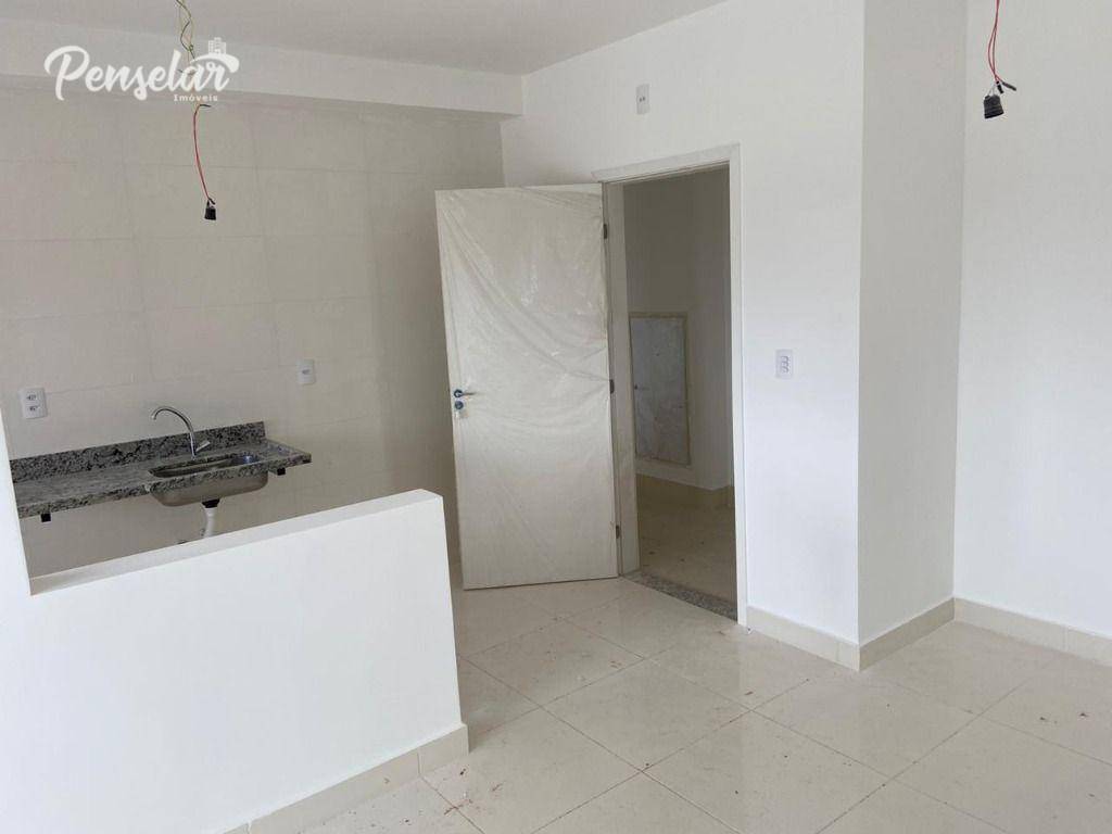 Apartamento à venda com 2 quartos, 51m² - Foto 4