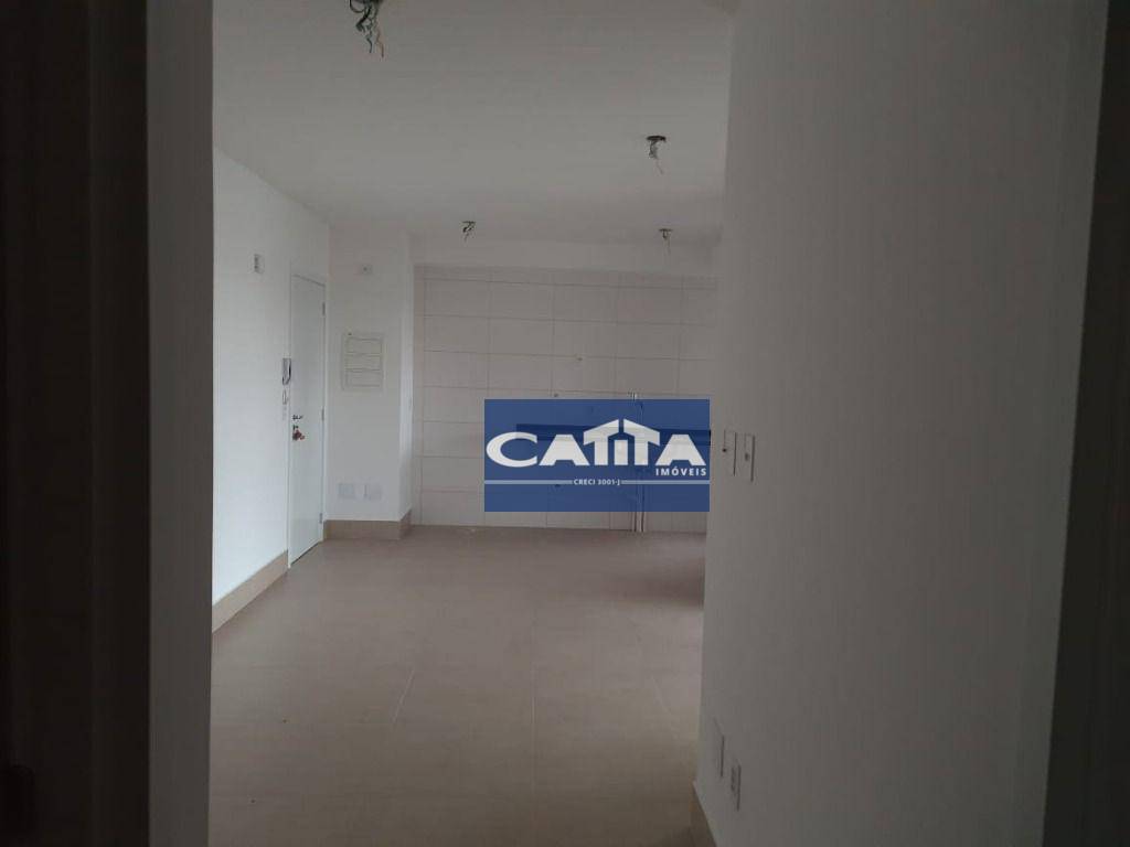 Apartamento à venda com 2 quartos, 67m² - Foto 4