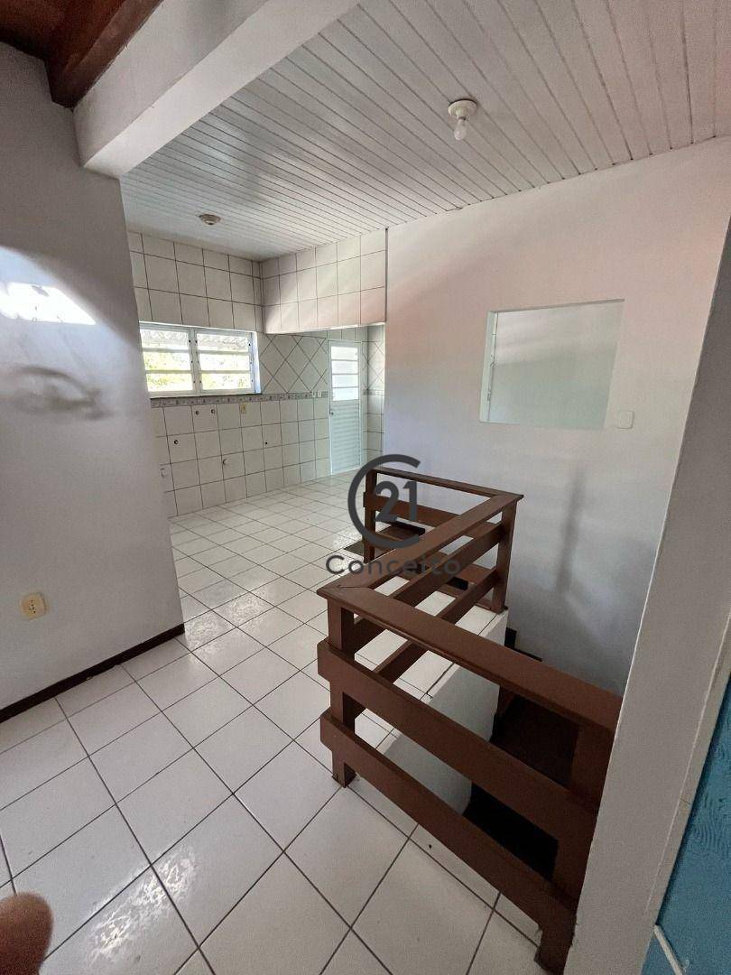 Casa à venda e aluguel com 7 quartos, 480m² - Foto 6
