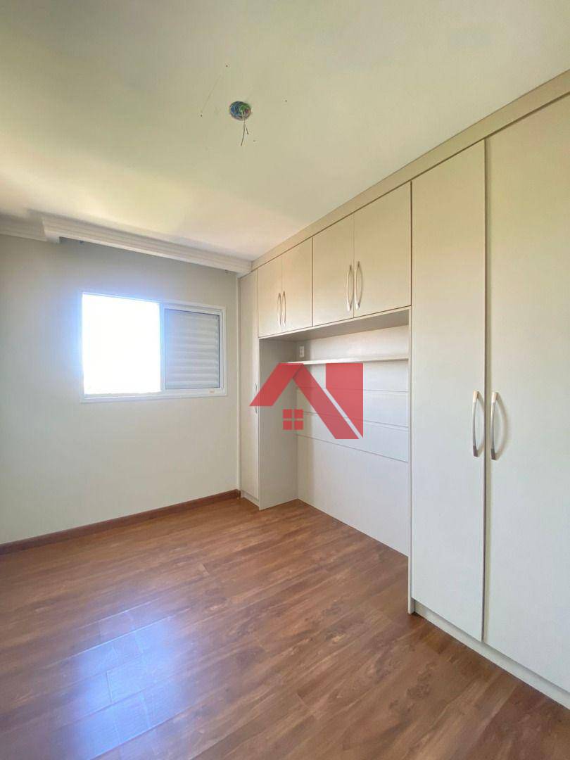 Apartamento à venda com 2 quartos, 52m² - Foto 15