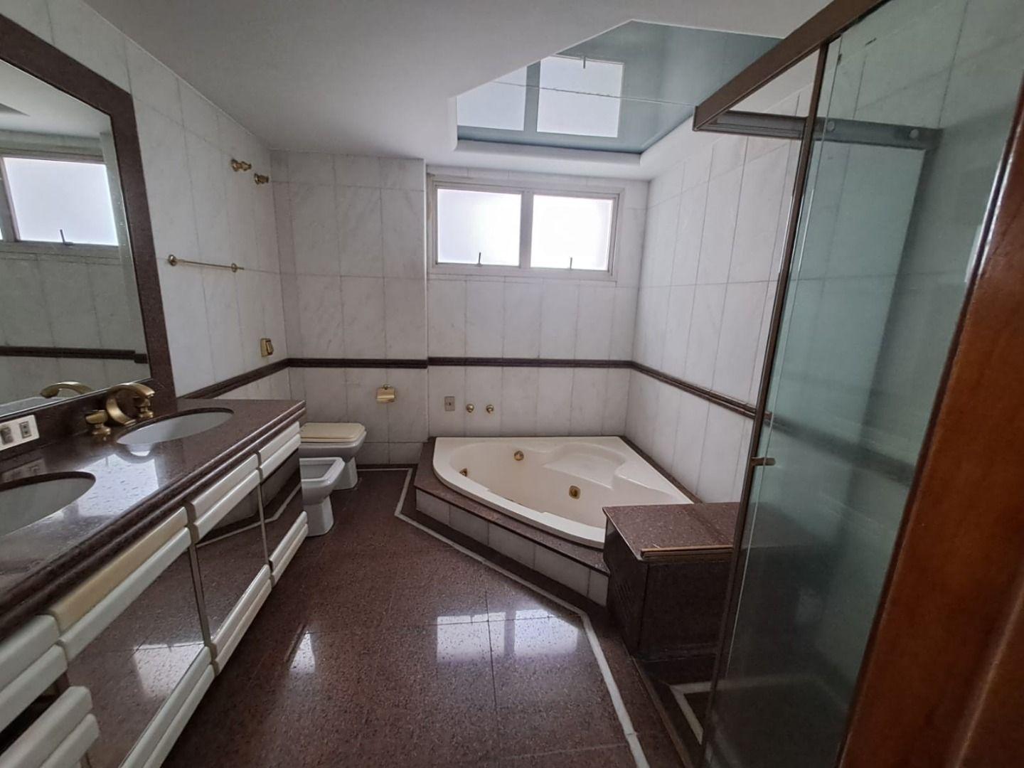 Apartamento à venda com 4 quartos, 313m² - Foto 15