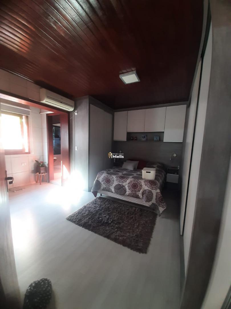 Casa à venda com 3 quartos, 200m² - Foto 13