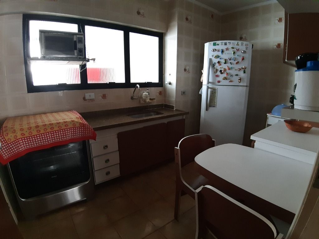 Apartamento à venda com 2 quartos, 100m² - Foto 14