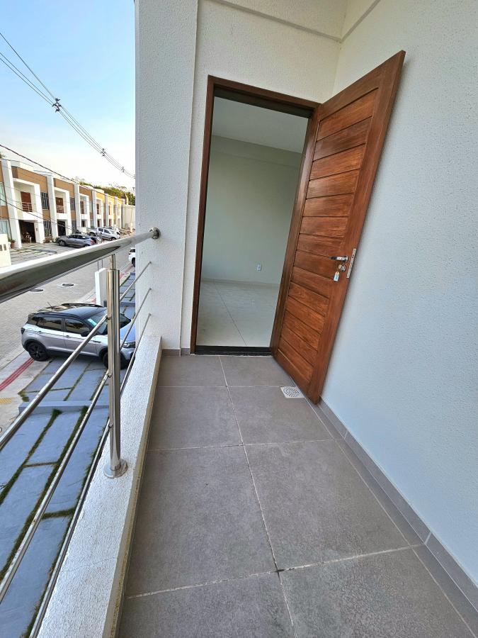 Casa à venda com 4 quartos, 129m² - Foto 27