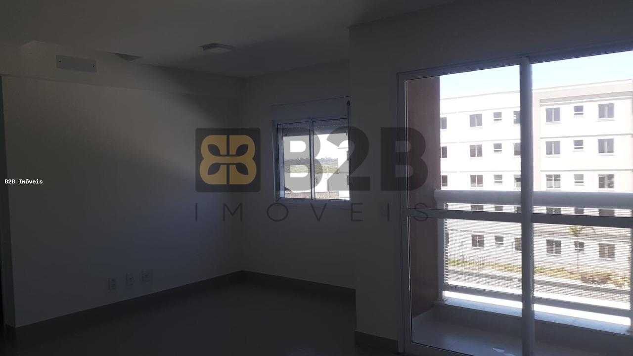 Apartamento à venda com 2 quartos, 69m² - Foto 3