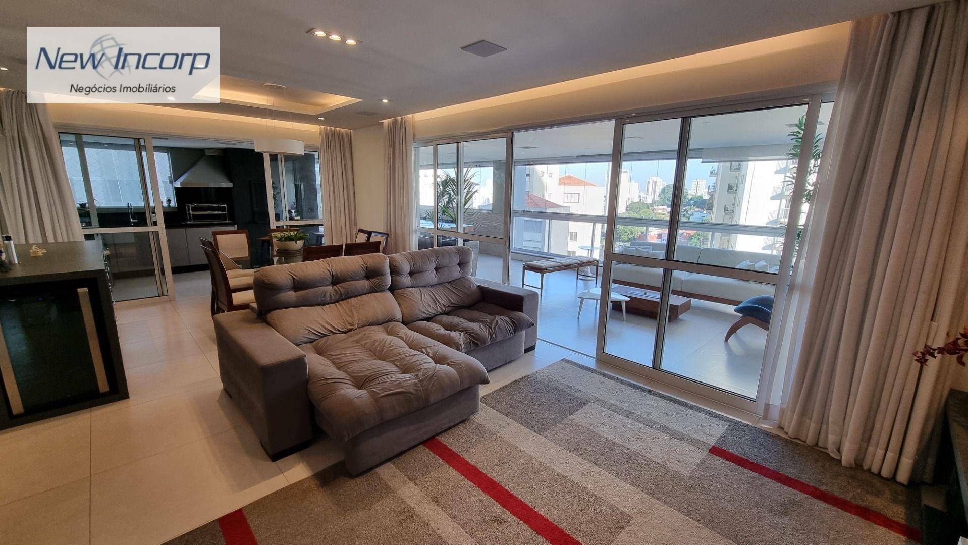 Apartamento à venda com 4 quartos, 250m² - Foto 1