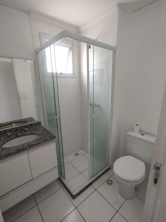 Apartamento para alugar com 3 quartos, 83m² - Foto 13