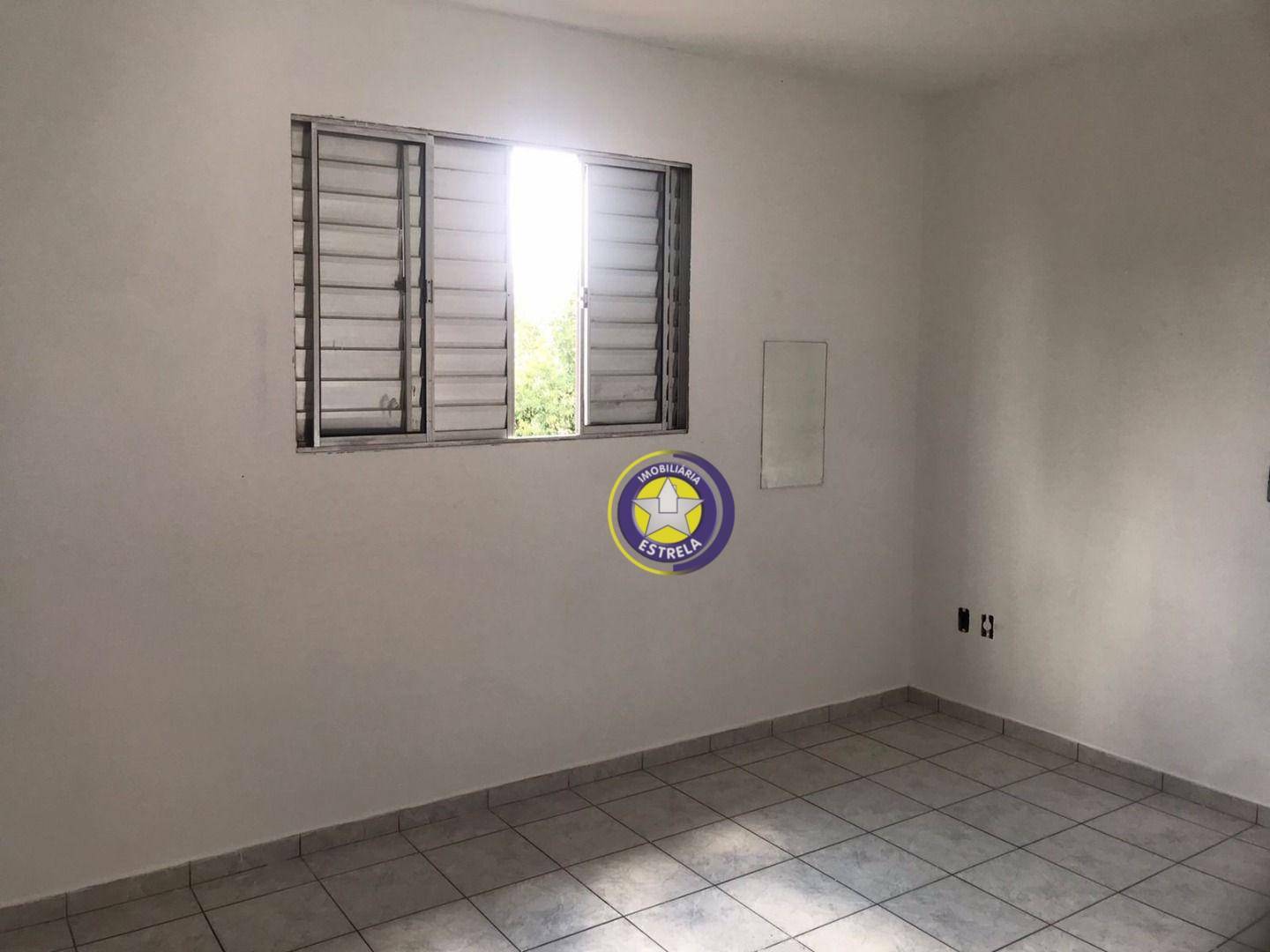 Casa para alugar com 3 quartos, 80M2 - Foto 8