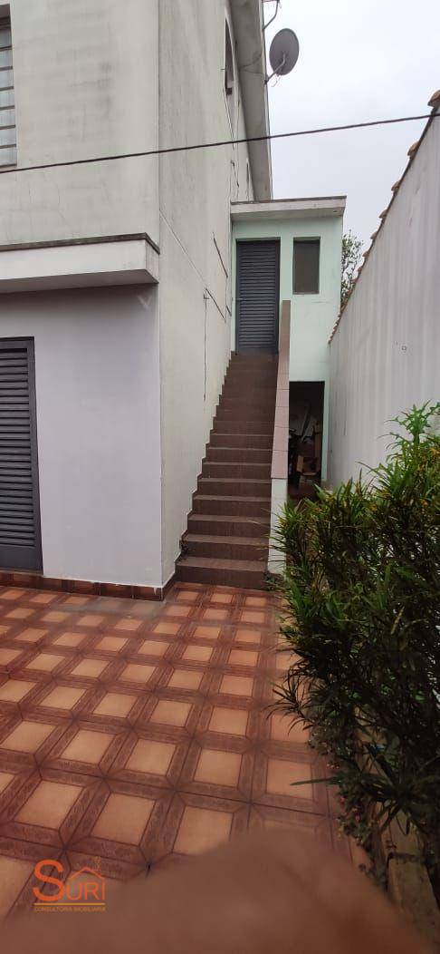 Sobrado à venda com 2 quartos, 142m² - Foto 11