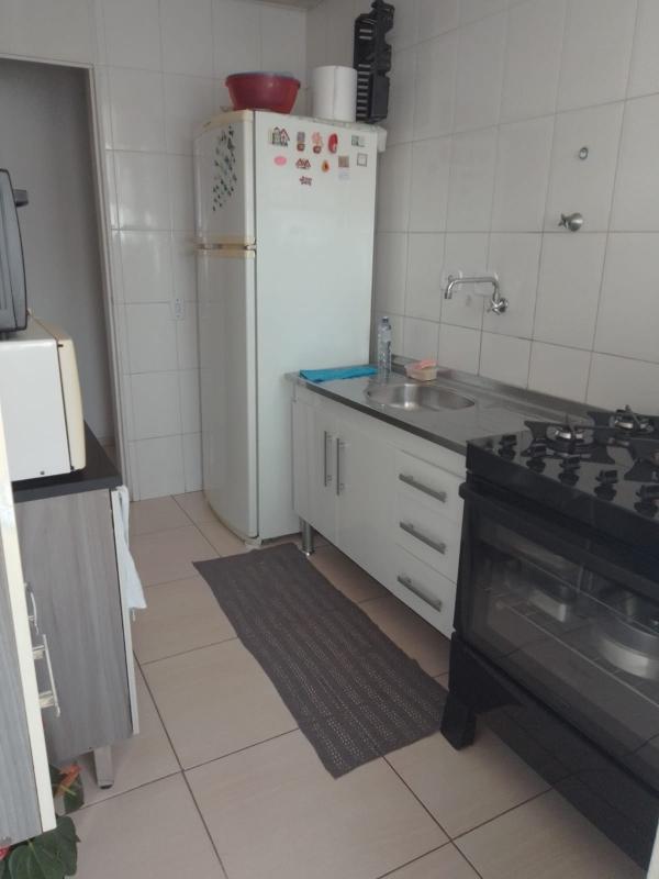 Apartamento à venda com 1 quarto, 41m² - Foto 3