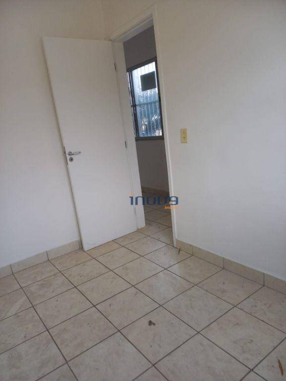 Apartamento à venda com 2 quartos, 41m² - Foto 11