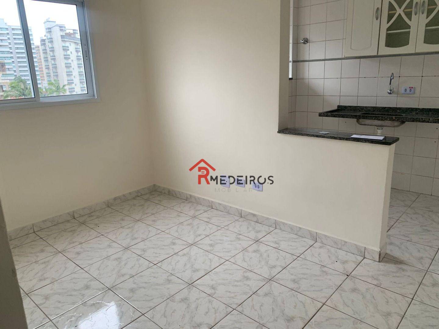 Apartamento à venda com 1 quarto, 45m² - Foto 3