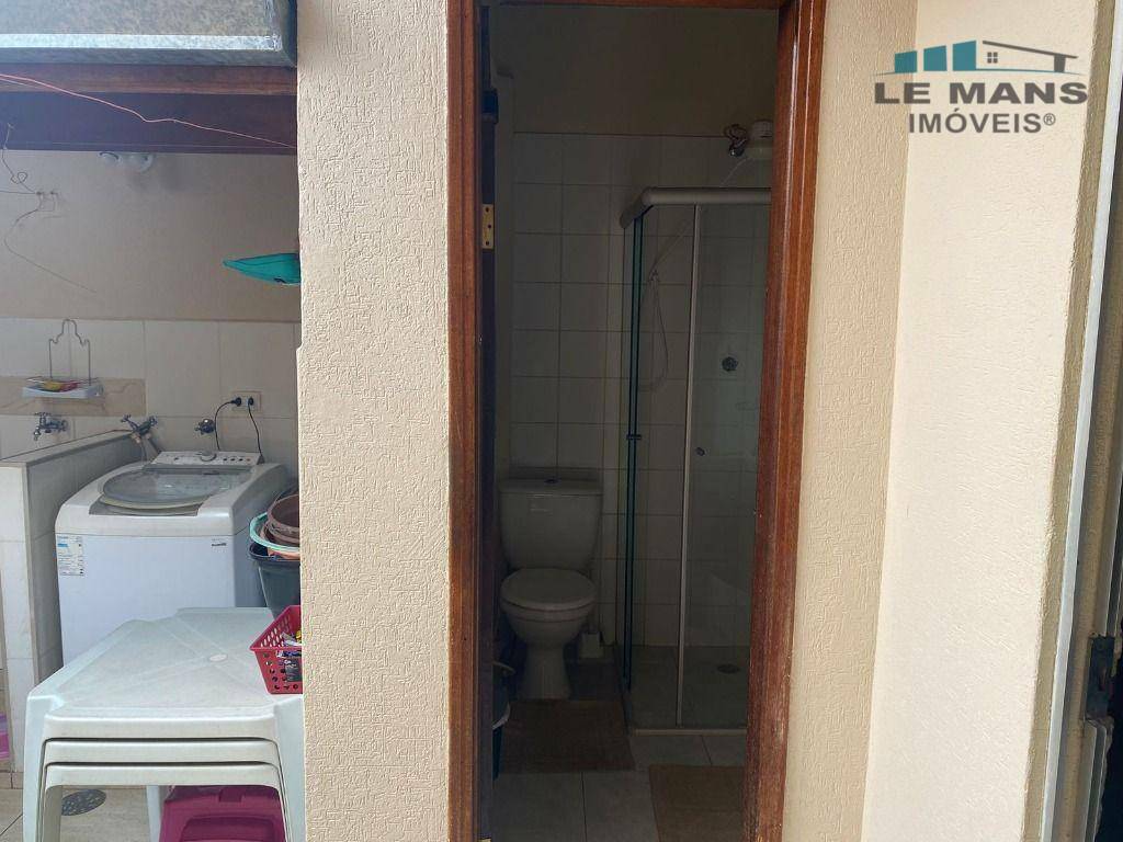 Casa à venda com 3 quartos, 122m² - Foto 19