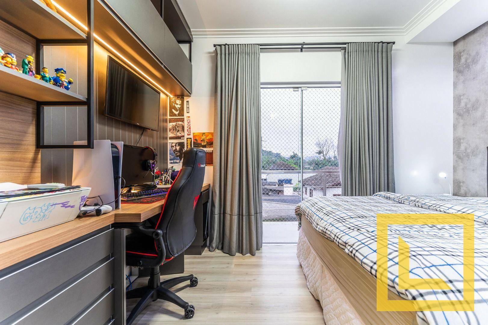 Casa à venda com 3 quartos, 320m² - Foto 31