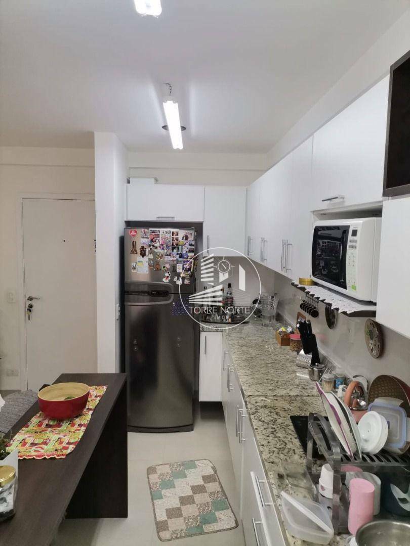 Apartamento à venda com 1 quarto, 58m² - Foto 2