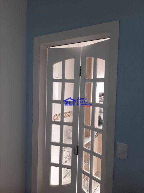 Apartamento à venda e aluguel com 2 quartos, 70m² - Foto 18