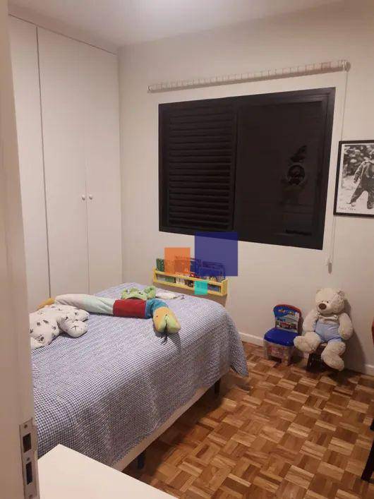 Apartamento para alugar com 3 quartos, 145m² - Foto 11