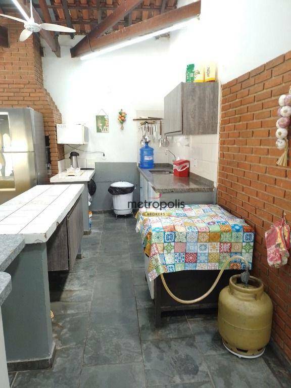 Chácara à venda com 6 quartos, 1000m² - Foto 16