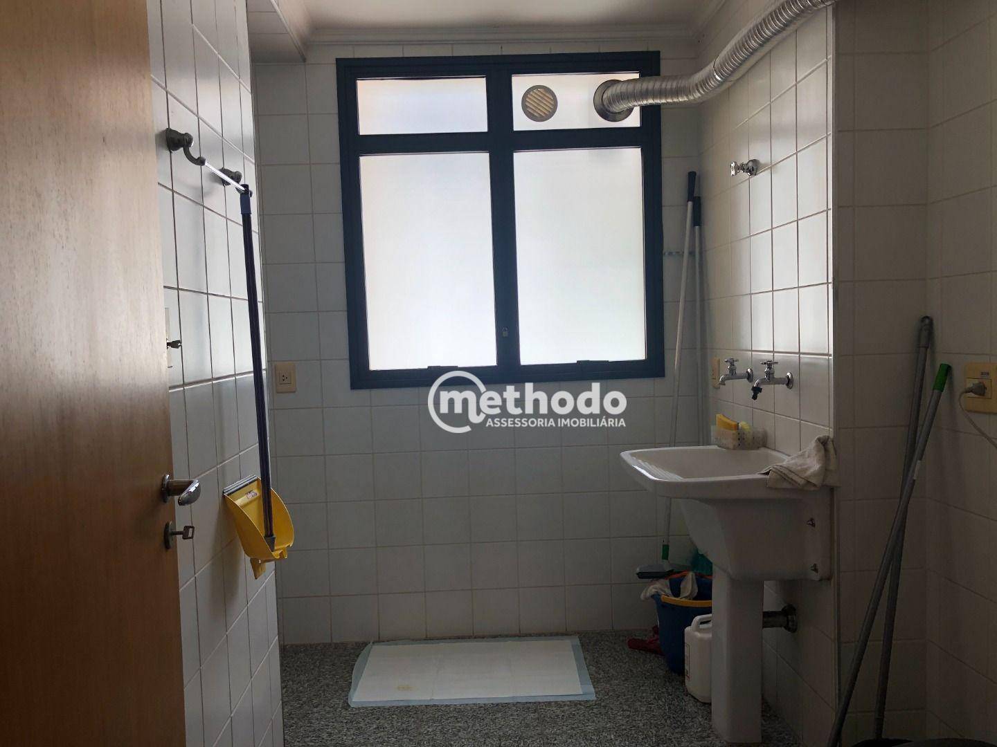 Apartamento à venda com 3 quartos, 235m² - Foto 57