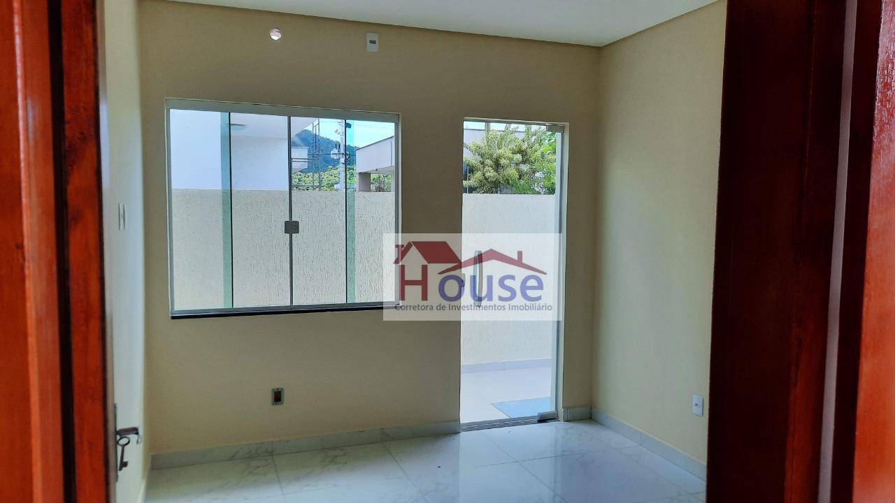 Casa à venda com 3 quartos, 180m² - Foto 20