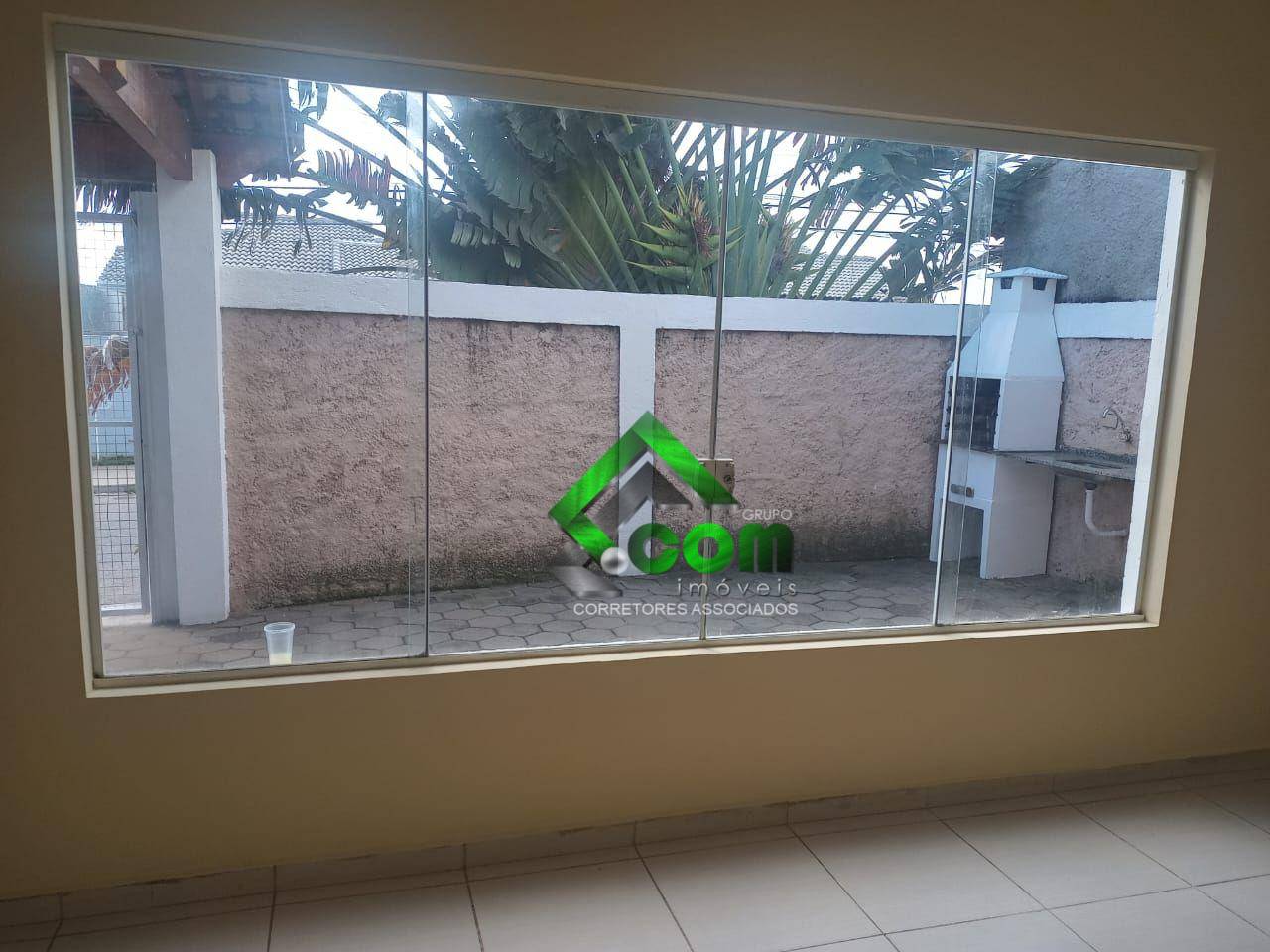 Casa para alugar com 2 quartos, 65m² - Foto 6