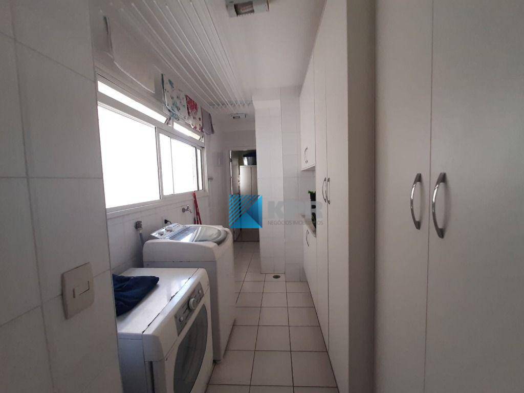 Apartamento à venda com 3 quartos, 194m² - Foto 6