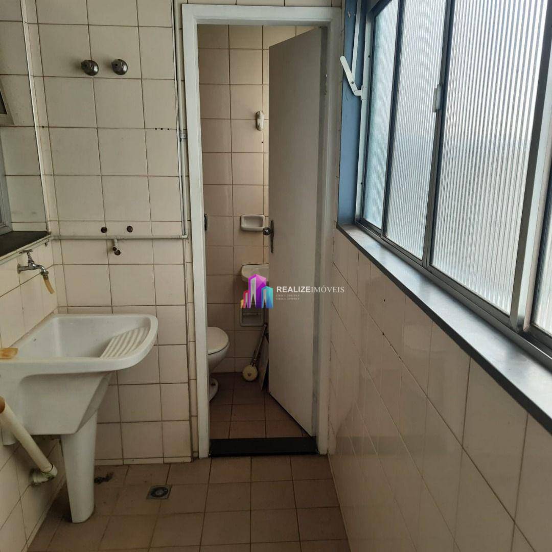 Apartamento à venda com 2 quartos, 66m² - Foto 11