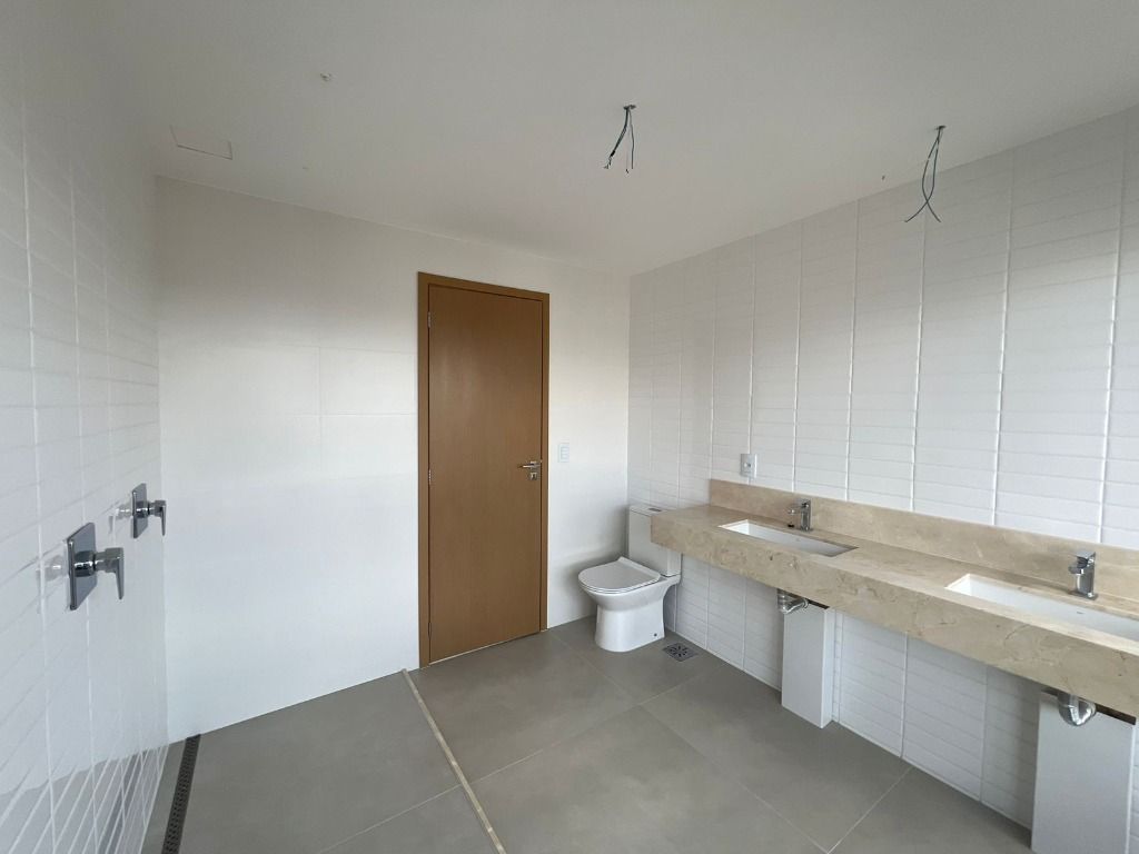 Apartamento à venda com 4 quartos, 261m² - Foto 25