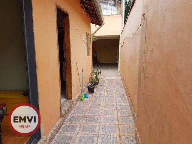 Casa à venda com 2 quartos, 125m² - Foto 4