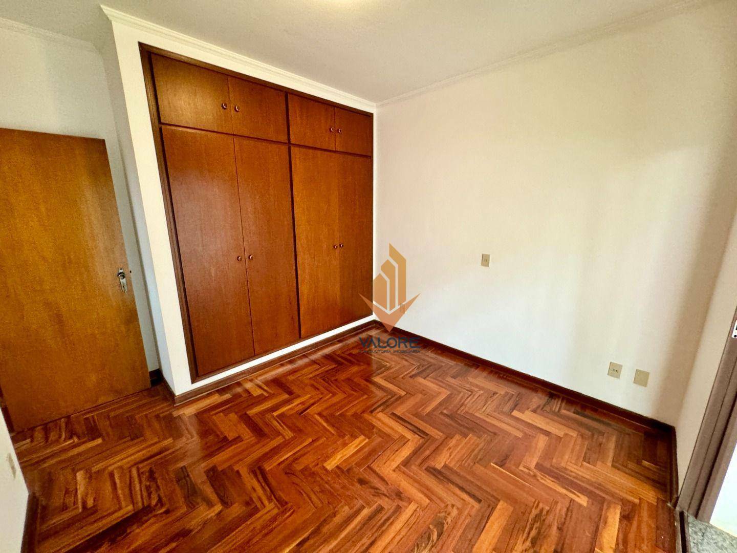 Casa à venda com 4 quartos, 155m² - Foto 37