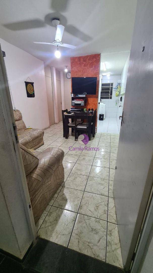 Apartamento à venda com 2 quartos, 47m² - Foto 2