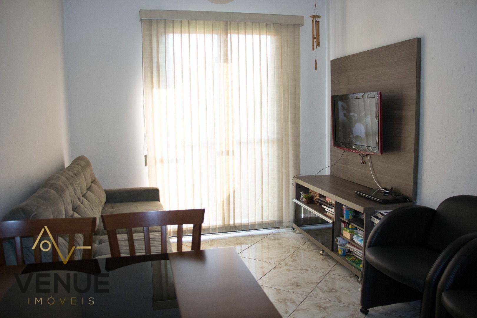 Apartamento à venda com 2 quartos, 60m² - Foto 1